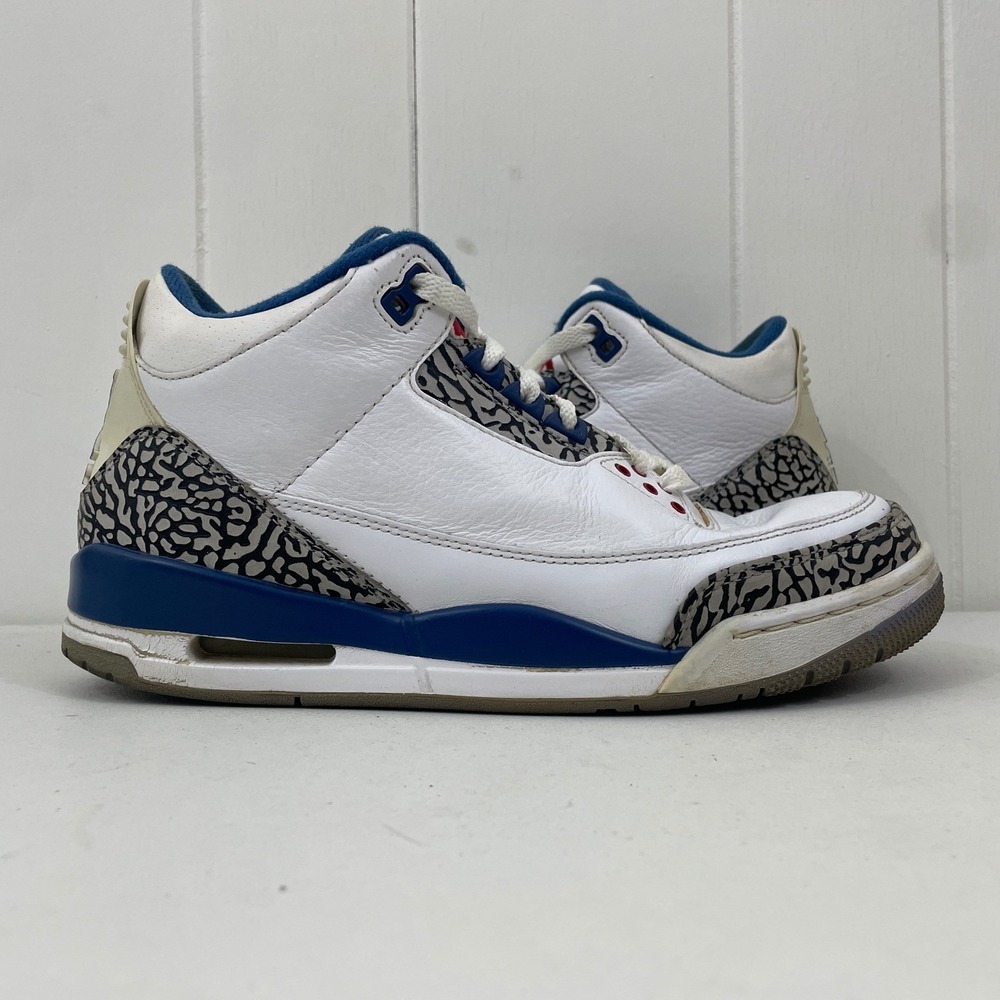 Air Jordan Retro III 3 True Blue 2011 White/Blue 136064-104 Size 8.5 No Box
